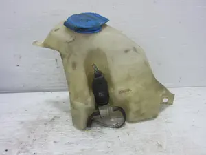 Foto de DEPOSITO LIMPIA VOLKSWAGEN POLO III (6N1) 1.9 Diesel (64 CV / 47 KW) referencia 6N0955453