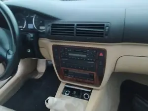Foto de RESISTENCIA CALEFACCION VOLKSWAGEN PASSAT BERLINA (3B3) 1.9 TDI (131 CV / 96 KW) referencia 8D1907521 foto 3