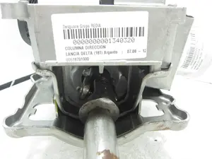 Foto de COLUMNA DIRECCION LANCIA DELTA (181) 1.6 Diesel CAT (120 CV / 88 KW) referencia 00518791930 foto 9