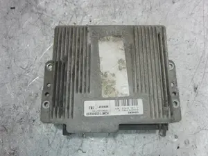 Foto de CENTRALITA MOTOR UCE RENAULT MEGANE I CLASSIC (LA0) 2.0 CAT (109 CV / 80 KW) referencia 7700102198