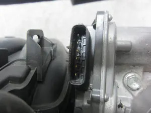 Foto de COLECTOR ADMISION LEXUS NX (AZ10) referencia 2203036020 foto 2