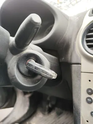 Foto de MANDO MULTIFUNCION OPEL CORSA D 1.3 16V CDTI (75 CV / 55 KW) foto 3