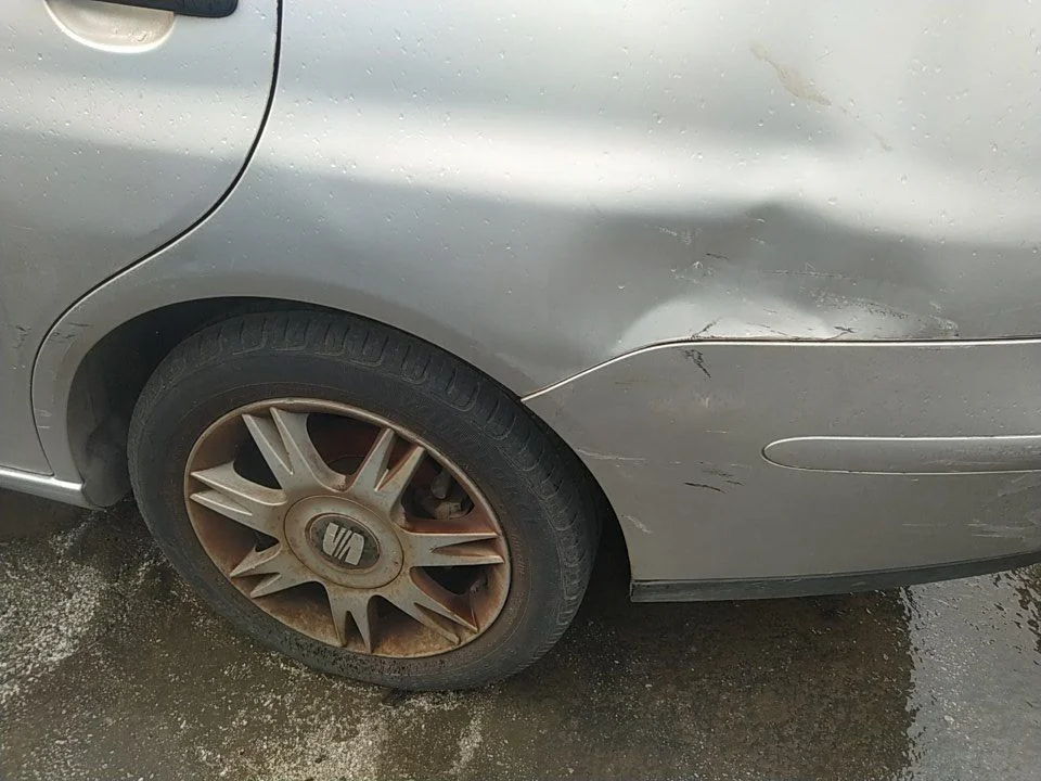 Foto de PASO RUEDA TRASERO IZQUIERDO SEAT CORDOBA BERLINA (6L2) 1.4 16V (101 CV / 74 KW) referencia 6L5810971