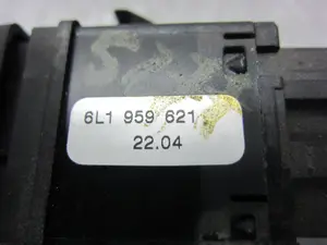 Foto de INTERRUPTOR SEAT IBIZA (6L1) 1.2 (64 CV / 47 KW) referencia 6L1959621 foto 3