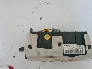 Foto de AIRBAG DELANTERO DERECHO RENAULT LAGUNA (B56) 1.9 dCi Diesel CAT (107 CV / 79 KW) referencia 8200041043 foto 3