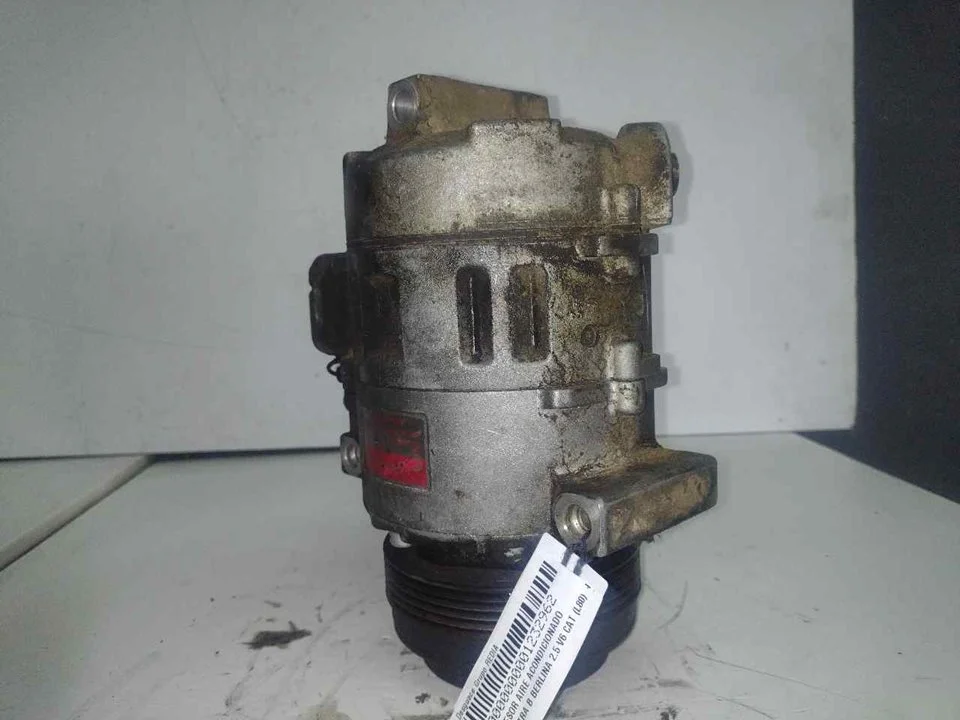 Foto de COMPRESOR AIRE ACONDICIONADO OPEL VECTRA B BERLINA referencia 447200