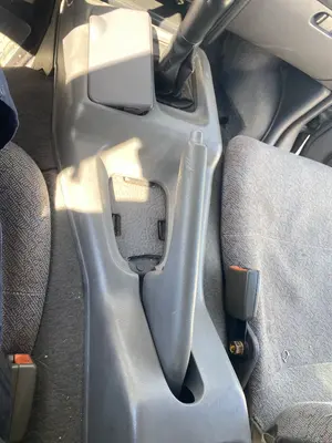 Foto de PALANCA FRENO NISSAN SERENA (C23M) 2.3 Diesel (75 CV / 55 KW)
