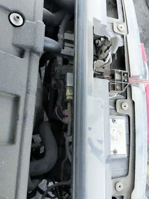 Foto de CONDENSADOR / RADIADOR  AIRE ACONDICIONADO FIAT STILO (192) 1.9 JTD CAT (116 CV / 85 KW)