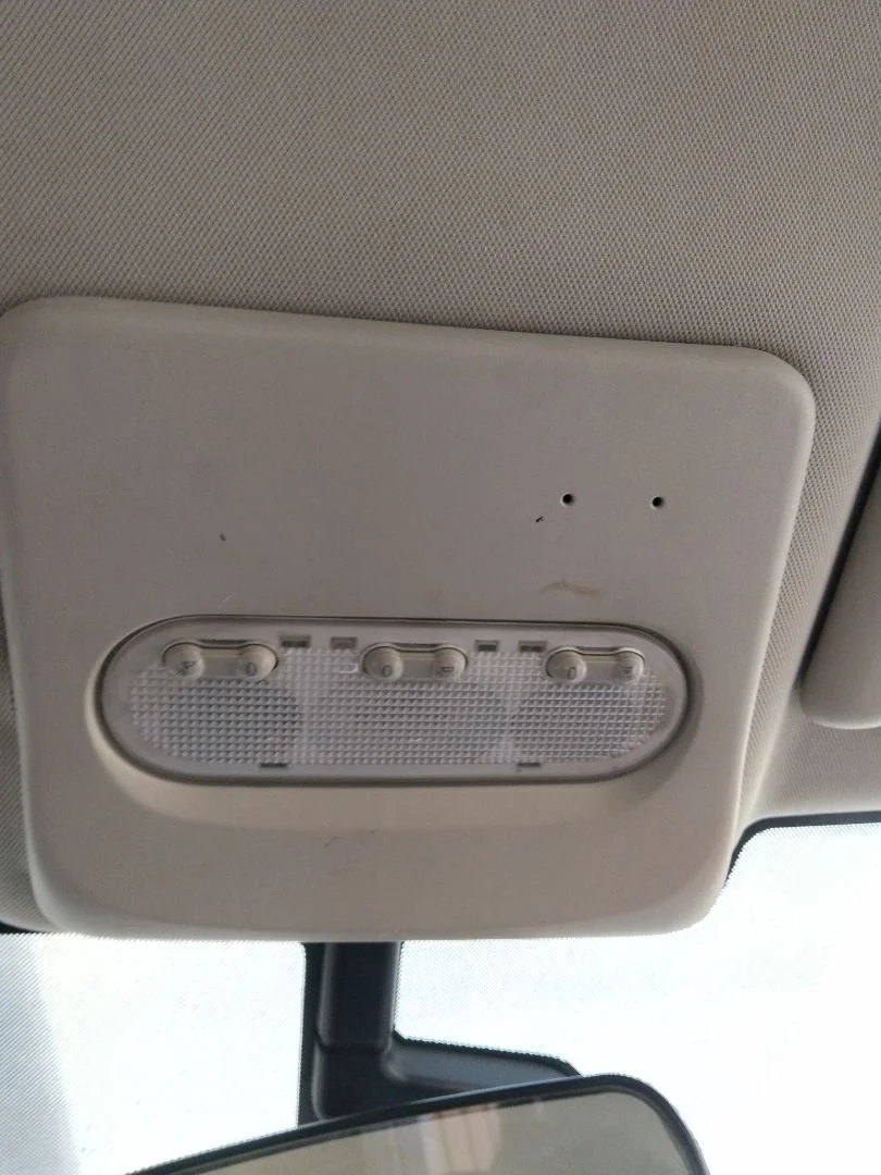 Foto de LUZ INTERIOR NISSAN QASHQAI (J11E) 1.2 16V CAT (116 CV / 85 KW)