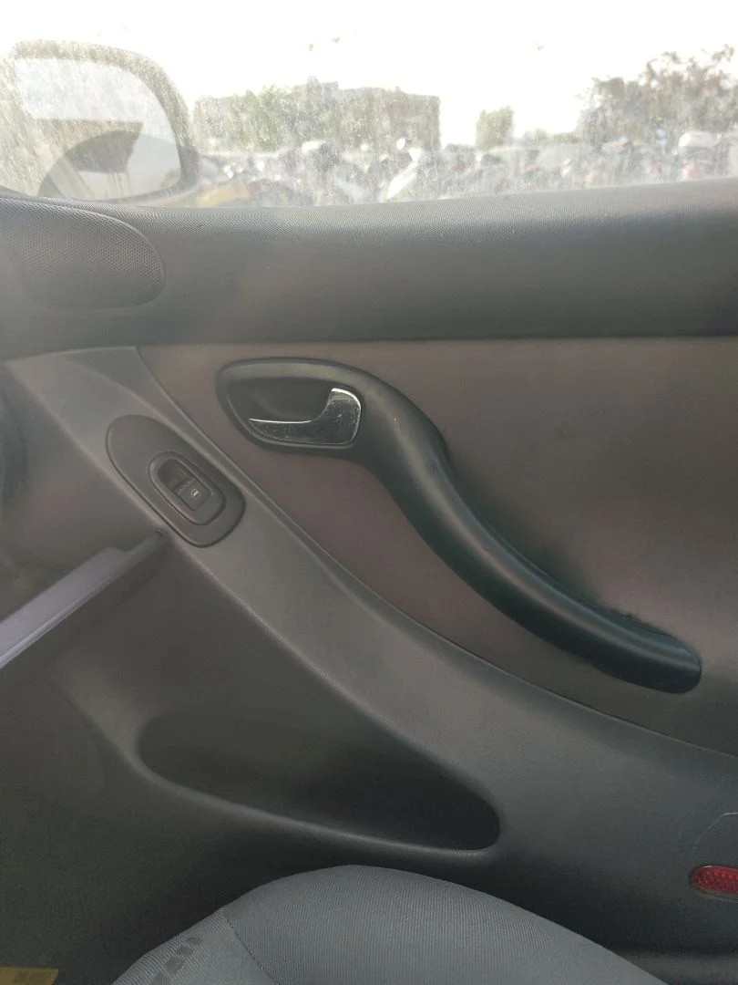 Foto de ELEVALUNAS DELANTERO DERECHO SEAT LEON (1M1) 1.6 (101 CV / 74 KW) referencia 1M0837462