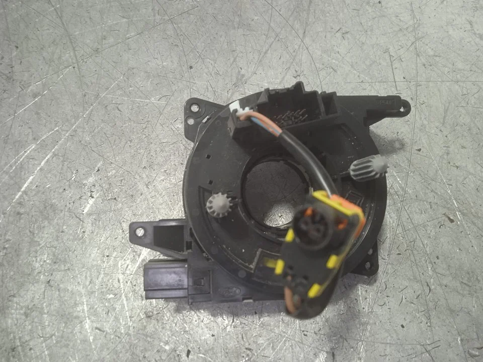 Foto de ANILLO AIRBAG FORD FOCUS BERLINA (CEW) 1.0 EcoBoost CAT (125 CV / 92 KW) referencia ZWAC30123A