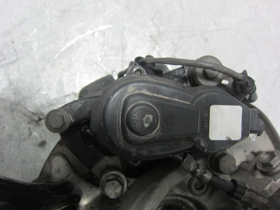 Foto de PINZA DE FRENO TRASERA DERECHA PORSCHE MACAN (95BA) referencia 32347485