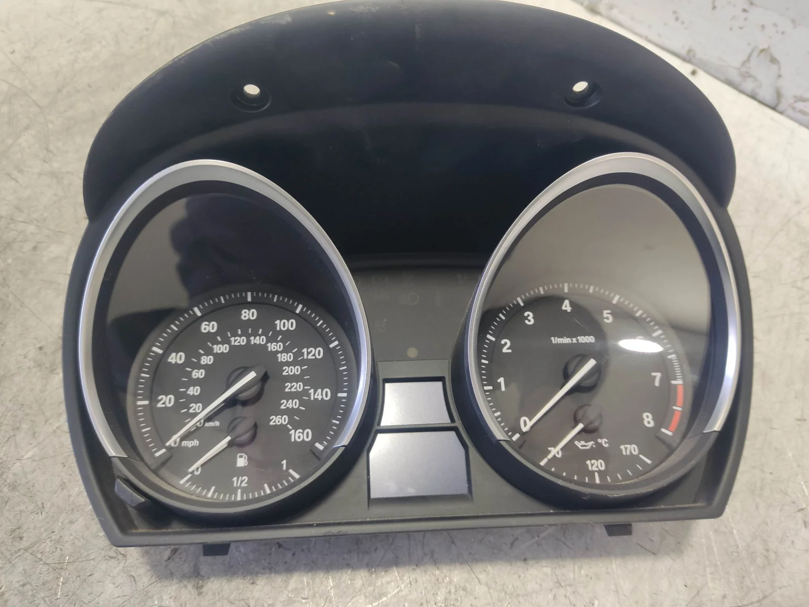 Foto de CUADRO INSTRUMENTOS BMW SERIE Z4 ROADSTER (E89) 2.0 TwinTurbo (245 CV / 180 KW) referencia 14369510