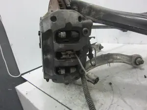 Foto de PINZA DE FRENO TRASERA IZQUIERDA PORSCHE CAYENNE (TIPO 92A) referencia 7P0615423 foto 4