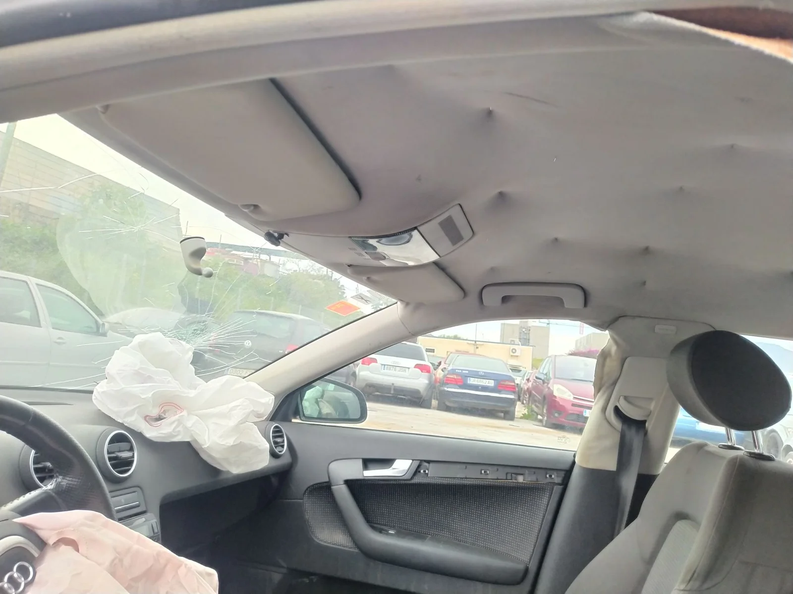 Foto de LUZ INTERIOR AUDI A3 SPORTBACK (8PA) 2.0 TDI (140 CV / 103 KW) referencia 8P0947135D FKZ