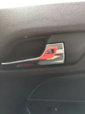 Foto de MANETA INTERIOR TRASERA DERECHA OPEL ASTRA H BERLINA 1.7 16V CDTI (110 CV / 81 KW)