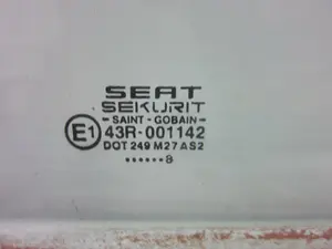 Foto de LUNA DELANTERA DERECHA SEAT IBIZA (6L1) 1.4 16V (86 CV / 63 KW) referencia 43R001142 foto 2