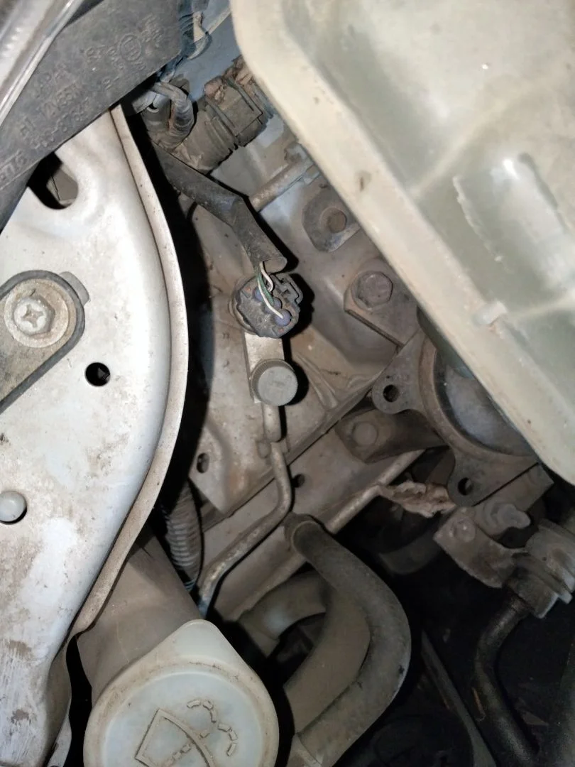 Foto de TUBOS AIRE ACONDICIONADO MITSUBISHI GRANDIS (NA0W)