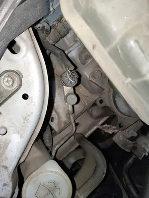 Foto de TUBOS AIRE ACONDICIONADO MITSUBISHI GRANDIS (NA0W)