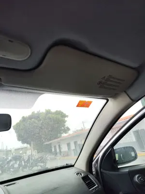 Foto de PARASOL DERECHO RENAULT MEGANE II GRANDTOUR 1.5 dCi Diesel CAT (86 CV / 63 KW)