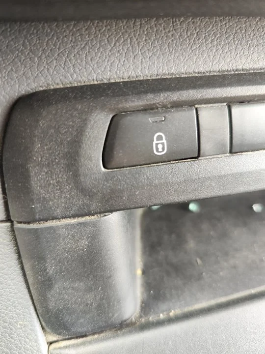 Foto de INTERRUPTOR FIAT SCUDO (506) FURGON 1.5 (100 CV / 75 KW)