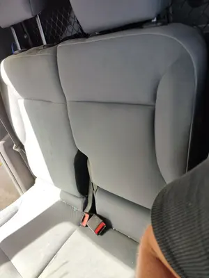 Foto de ASIENTO DELANTERO DERECHO CITROEN BERLINGO FURGÓN 1.6 Blue-HDI FAP (99 CV / 73 KW) foto 3