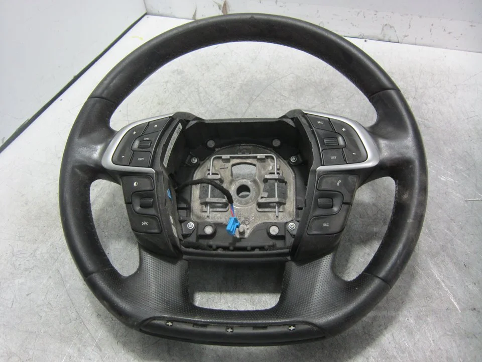 Foto de VOLANTE CITROEN C4 BERLINA 1.6 HDi FAP (112 CV / 82 KW) referencia 96720517ZD