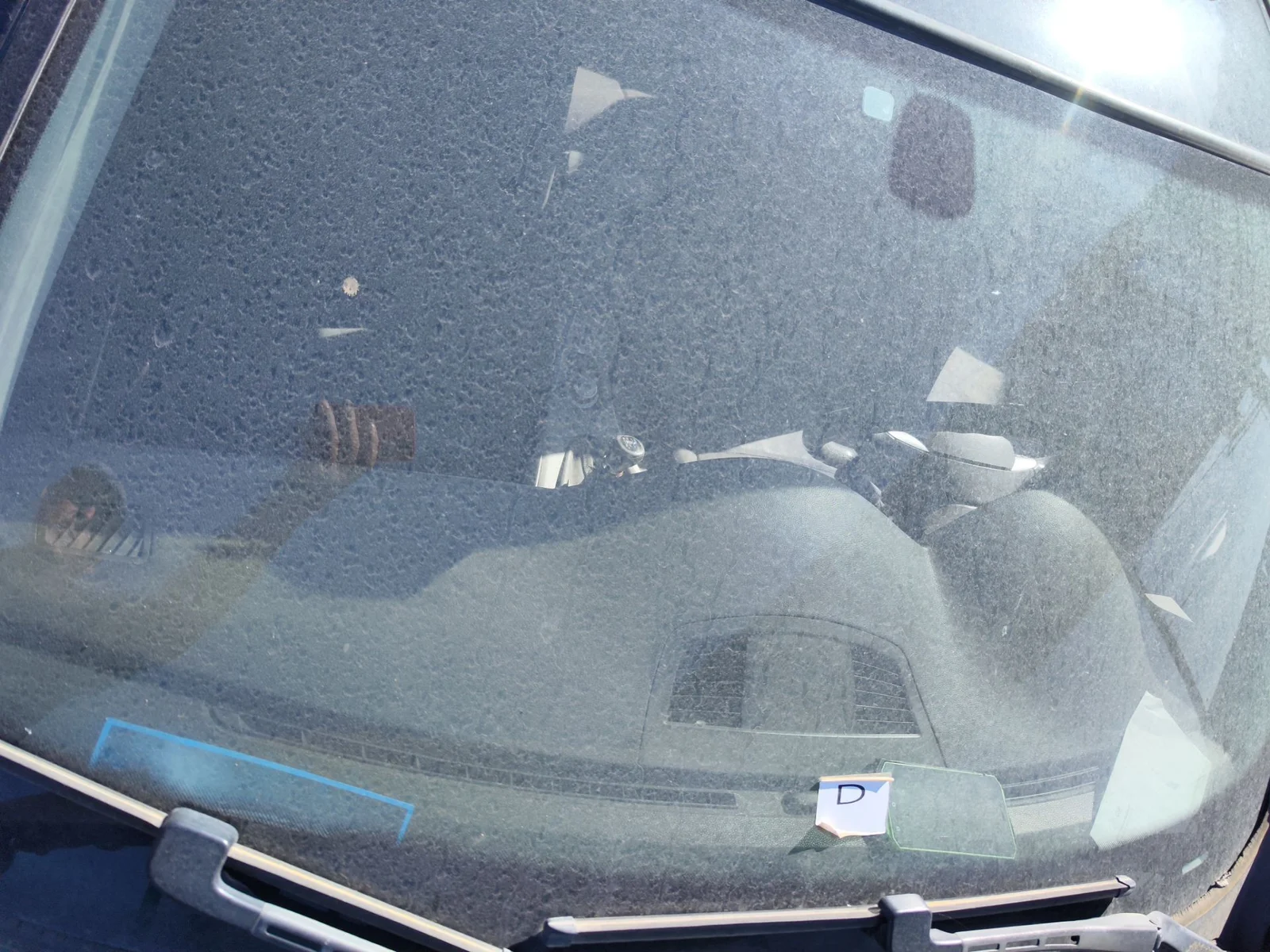 Foto de PARABRISAS BMW SERIE 3 BERLINA (E90) 2.0 16V Diesel (163 CV / 120 KW)