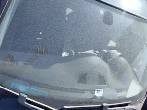 Foto de PARABRISAS BMW SERIE 3 BERLINA (E90) 2.0 16V Diesel (163 CV / 120 KW)