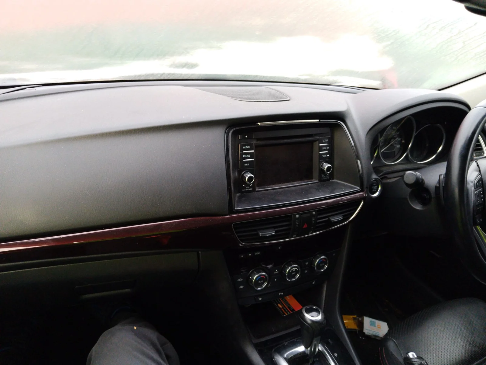 Foto de SALPICADERO MAZDA 6 BERLINA (GJ) 2.2 Turbodiesel CAT (175 CV / 129 KW)