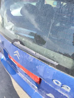 Foto de BRAZO LIMPIA TRASERO CITROEN C2 1.1  (60 CV / 44 KW)