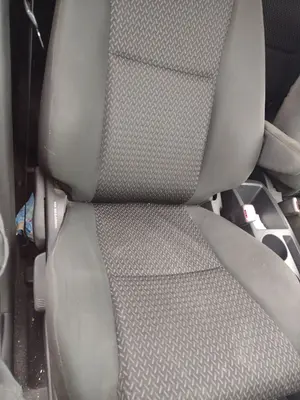 Foto de ASIENTO DELANTERO DERECHO TOYOTA COROLLA VERSO (R1) 2.2 Turbodiesel CAT (136 CV / 100 KW)