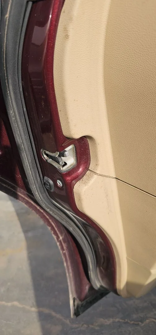 Foto de CERRADURA PUERTA TRASERA IZQUIERDA MERCEDES-BENZ CLASE R (BM 251) 3.0 CDI CAT (224 CV / 165 KW) referencia A2517301635
