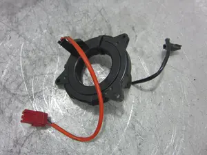 Foto de ANILLO AIRBAG PEUGEOT 106 (S1)(08.1991) 1.0 (45 CV / 33 KW) referencia 9622630280 foto 5