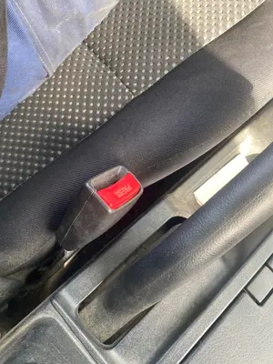 Foto de ENGANCHE CINTURON DELANTERO IZQUIERDO SUZUKI GRAND VITARA (JB/JT) 2.0 16V CAT (140 CV / 103 KW)