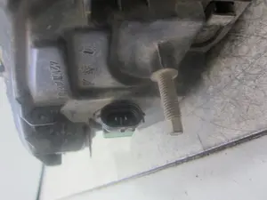 Foto de FARO ANTINIEBLA DERECHO PEUGEOT 407 1.6 HDi FAP CAT (9HZ / DV6TED4) (109 CV / 80 KW) referencia 42161748 foto 5