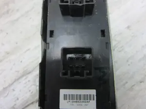 Foto de MANDO ELEVALUNAS DELANTERO IZQUIERDO JEEP GRAND CHEROKEE (WH) 3.0 CRD CAT (218 CV / 160 KW) referencia 04602781AA foto 7