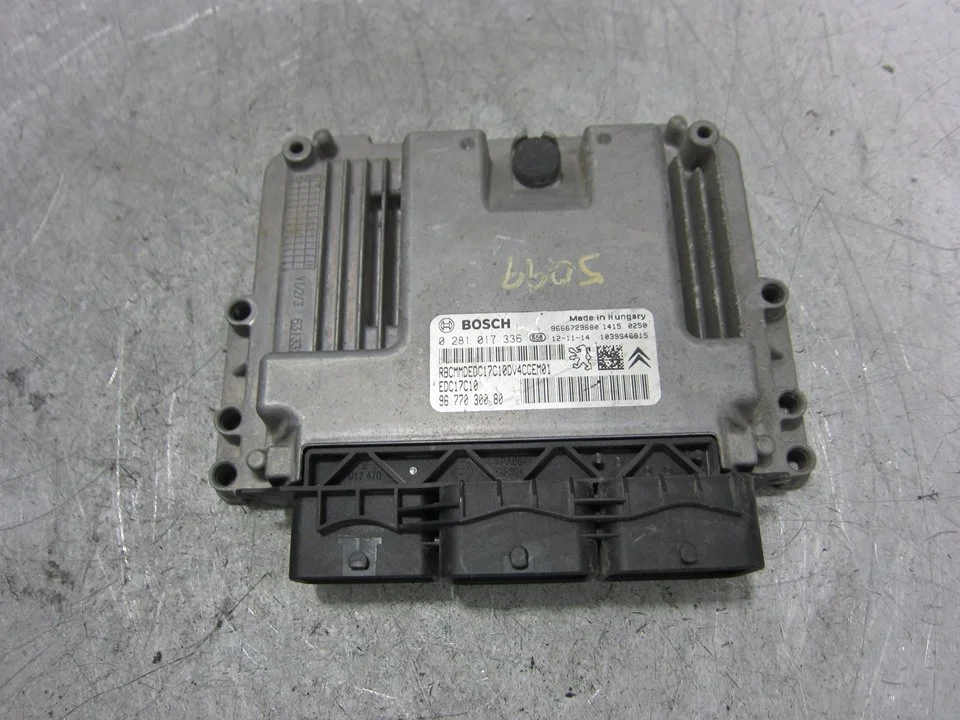 Foto de CENTRALITA MOTOR UCE PEUGEOT 207 1.4 HDi FAP (68 CV / 50 KW) referencia 9677030080