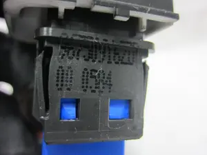 Foto de WARNING PEUGEOT 208 1.4 HDi FAP (68 CV / 50 KW) referencia 96750916Z0 foto 4