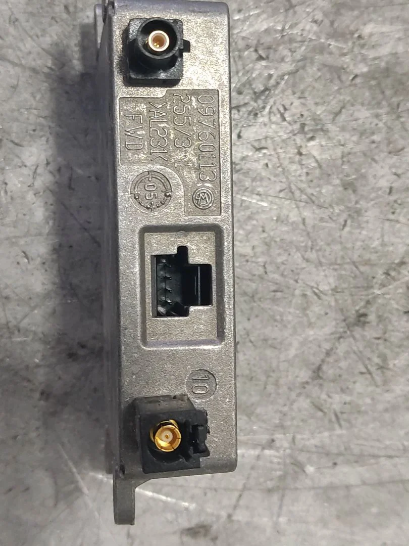 Foto de AMPLIFICADOR DE ANTENA MERCEDES-BENZ CLASE G (BM 463) STATION 4.0 CDI 32V CAT (250 CV / 184 KW) referencia 2118200885