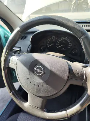 Foto de AIRBAG DELANTERO IZQUIERDO OPEL CORSA C 1.2 16V CAT (Z 12 XEP / LB4) (80 CV / 59 KW)