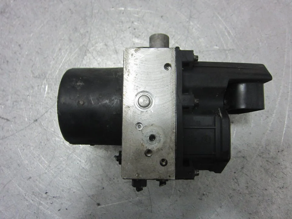 Foto de ABS SEAT IBIZA (6L1) 1.4 16V (75 CV / 55 KW) referencia 0265800003