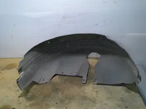 Foto de PASO RUEDA TRASERO IZQUIERDO AUDI A3 (8L) 1.9 TDI (101 CV / 74 KW) referencia 8L0810171 foto 3