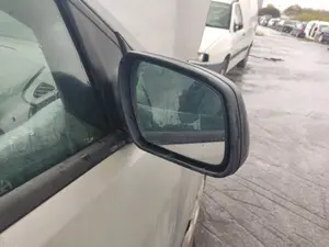 Foto de RETROVISOR DERECHO FORD FOCUS BERLINA (CAP) 1.8 TDCi Turbodiesel CAT (116 CV / 85 KW) referencia 1510871 foto 7