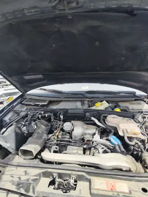 Foto de CAPO AUDI A6 BERLINA (4B2) 2.5 V6 24V TDI (180 CV / 132 KW) referencia 4B0823029D foto 3