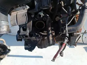 Foto de MOTOR COMPLETO RENAULT CLIO III GRANDTOUR referencia K9KH834 foto 7