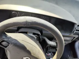 Foto de VOLANTE OPEL ZAFIRA A 2.0 DTI (101 CV / 74 KW) referencia 90437302 foto 2