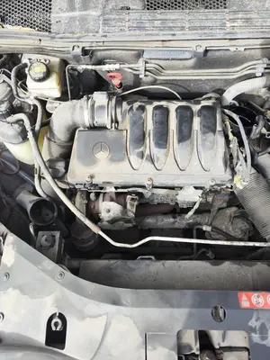 Foto de MOTOR COMPLETO MERCEDES-BENZ CLASE B (BM 245) 2.0 CDI CAT (109 CV / 80 KW) referencia OM640940