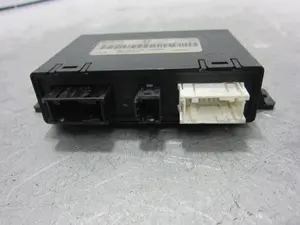 Foto de MODULO ELECTRONICO PEUGEOT 407 COUPÉ 2.7 HDi FAP CAT (UHZ / DT17TED4) (204 CV / 150 KW) referencia 9649604380 foto 6