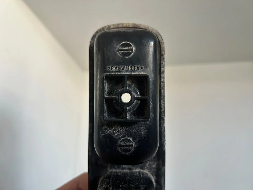 Foto de MANDO ELEVALUNAS DELANTERO IZQUIERDO PEUGEOT 307 BREAK / SW (S1)(04.2002) referencia 6554E4
